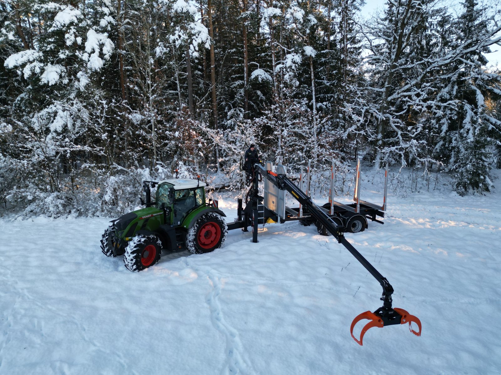 Rückewagen & Rückeanhänger des Typs Reil & Eichinger Tandem Kurzholzanhänger WTR 21/905, Neumaschine in Nittenau (Bild 13)