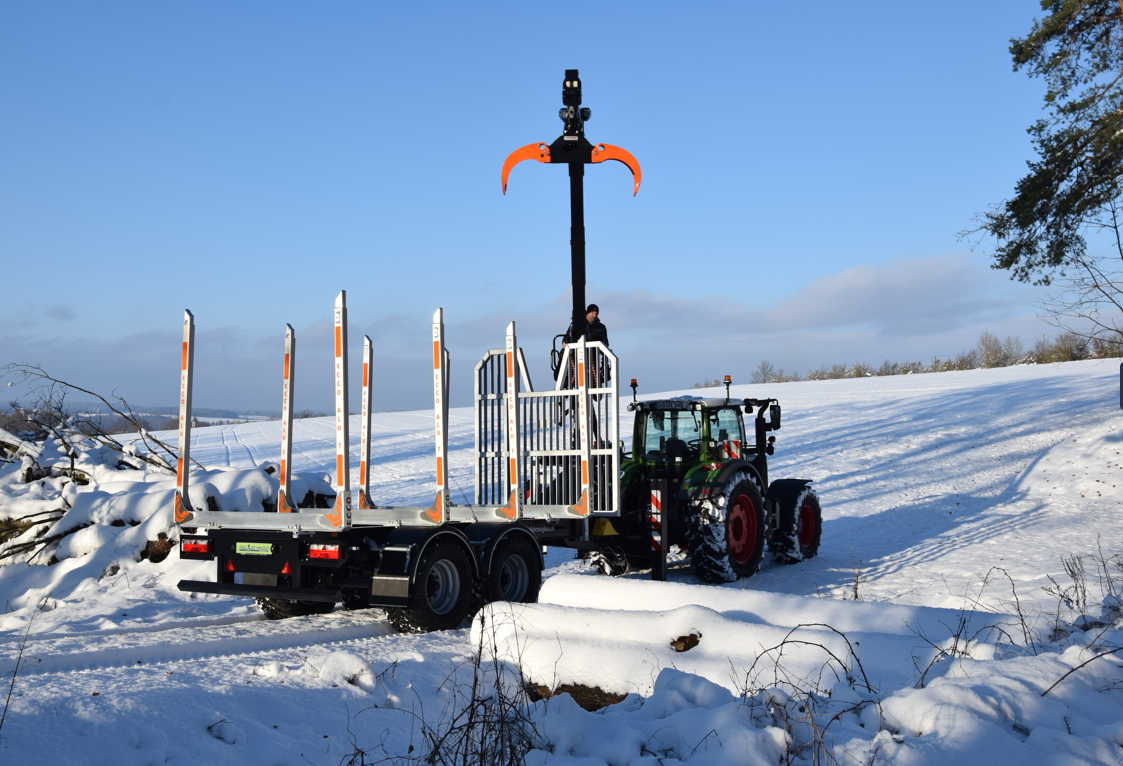 Rückewagen & Rückeanhänger des Typs Reil & Eichinger Tandem Kurzholzanhänger WTR 21/905, Neumaschine in Nittenau (Bild 8)
