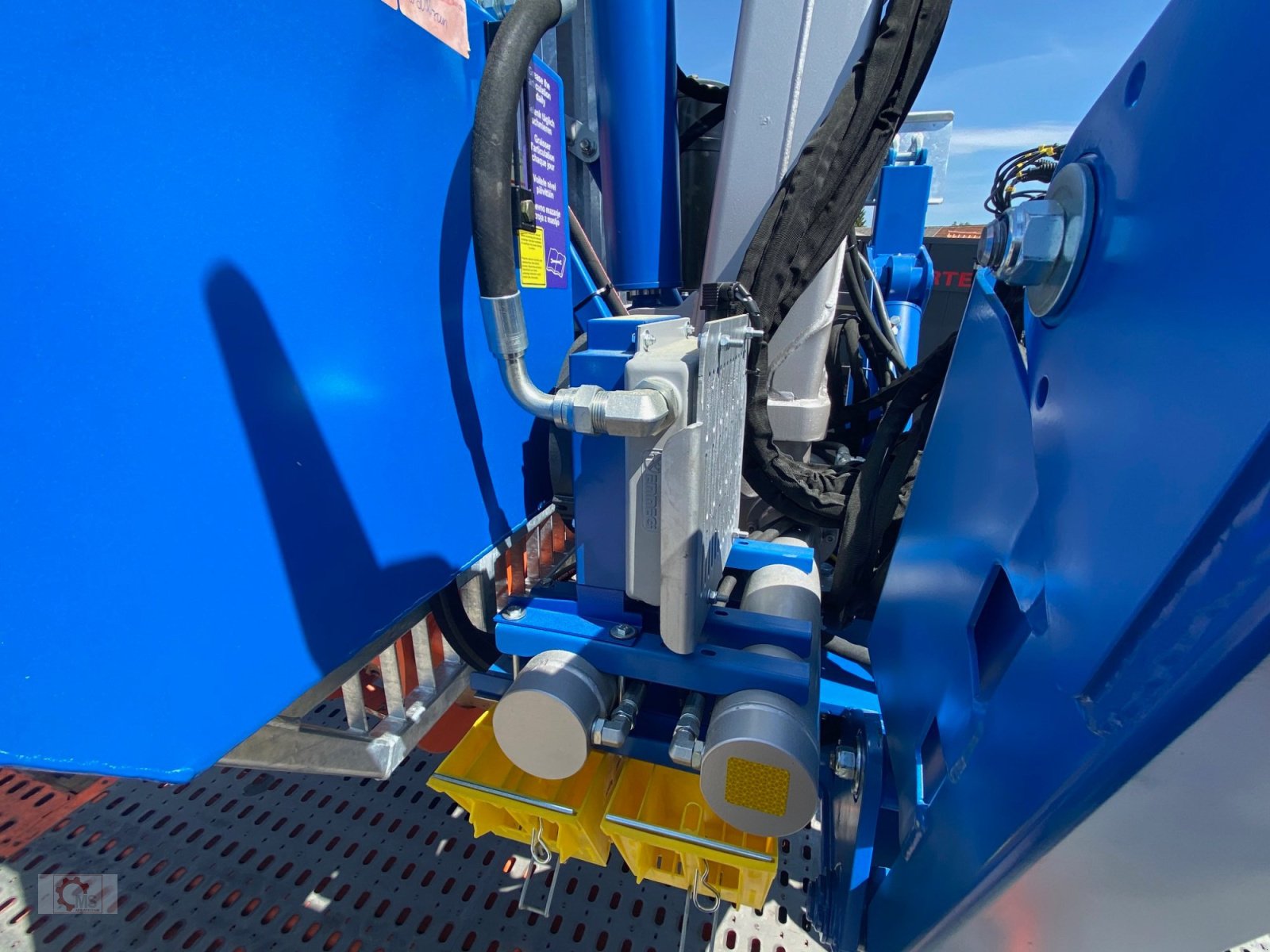 Rückewagen & Rückeanhänger типа Scandic ST-10S 13t 9m Kran 750kg Hubkraft Druckluft Seilwinde Radantrieb, Neumaschine в Tiefenbach (Фотография 12)