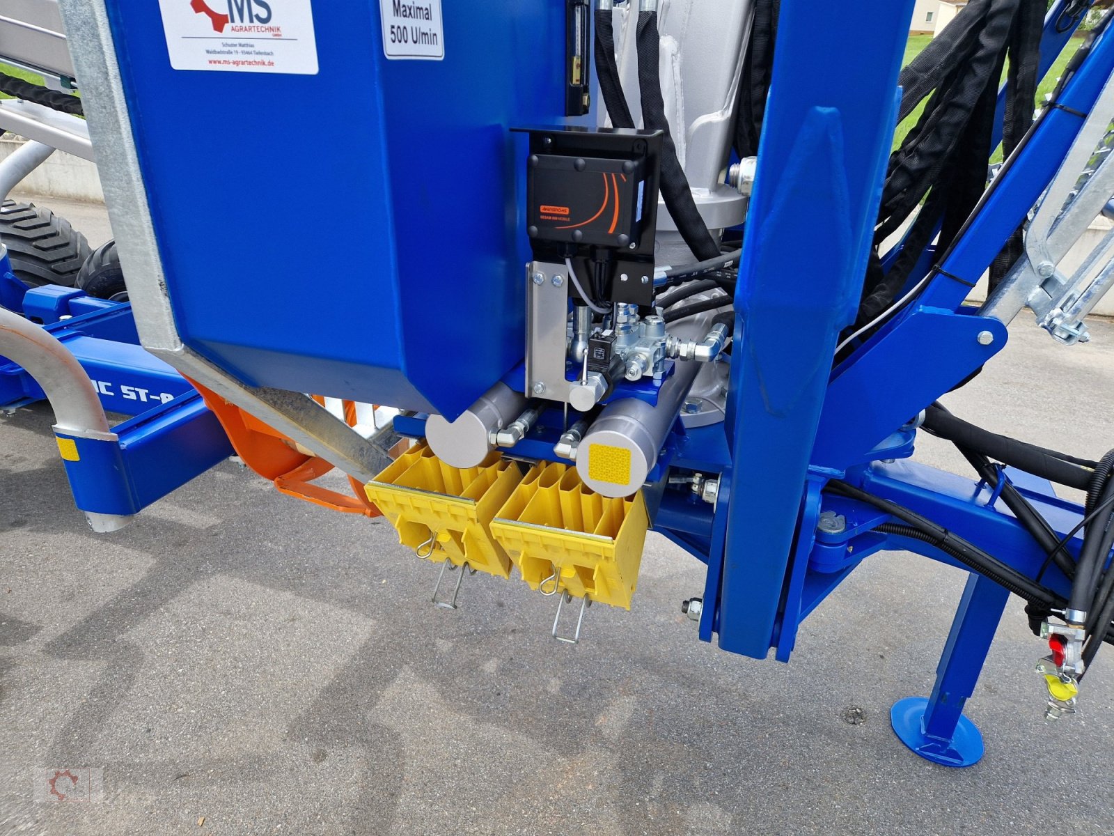 Rückewagen & Rückeanhänger typu Scandic ST-8 10,5t 7,9m Kran 550kg Hubkraft Druckluft Untenanhängung, Neumaschine w Tiefenbach (Zdjęcie 5)