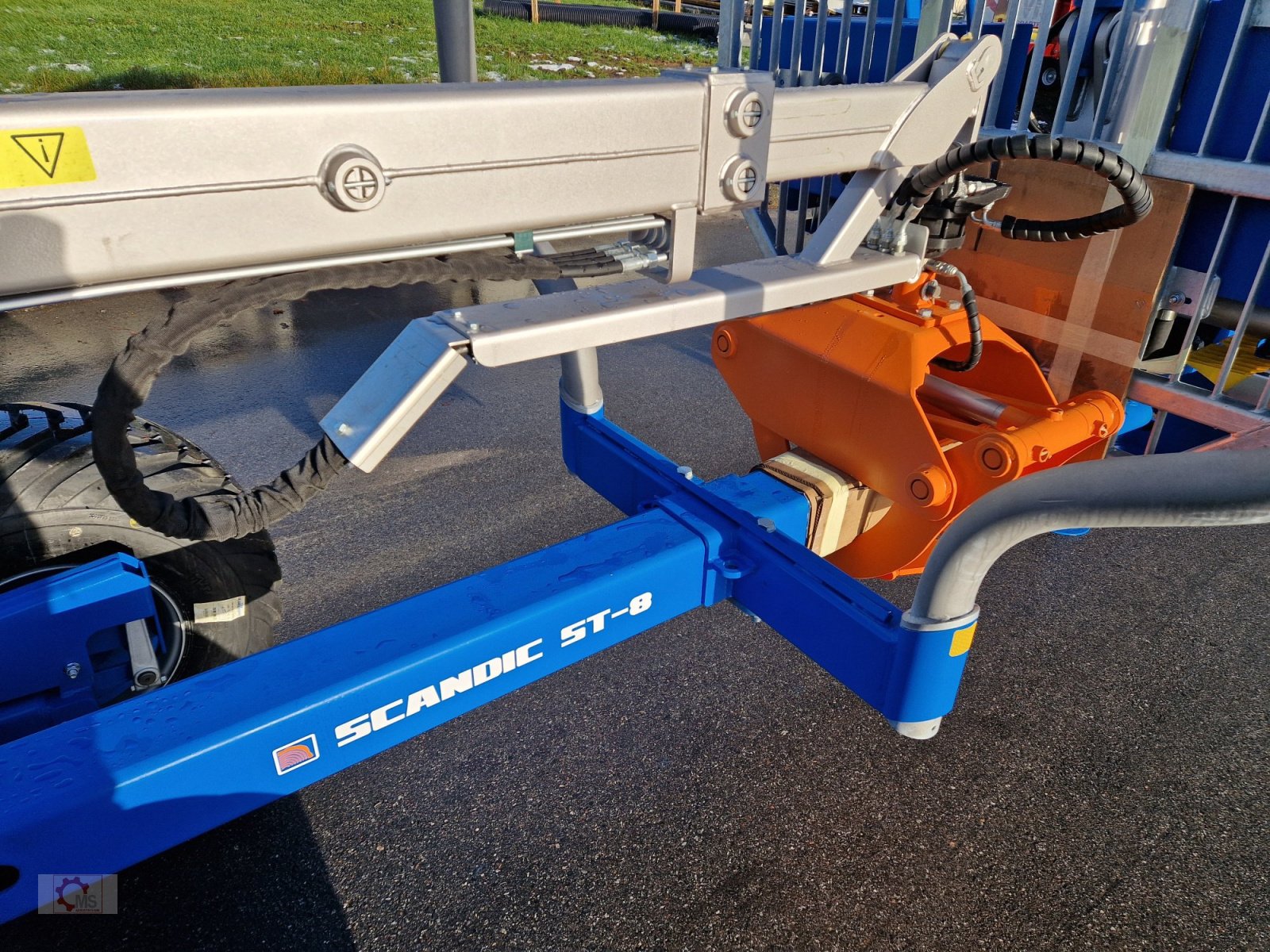 Rückewagen & Rückeanhänger типа Scandic ST-8 7,1m Kran 600kg Hubkraft Aufl-Hydr.Bremse, Neumaschine в Tiefenbach (Фотография 5)