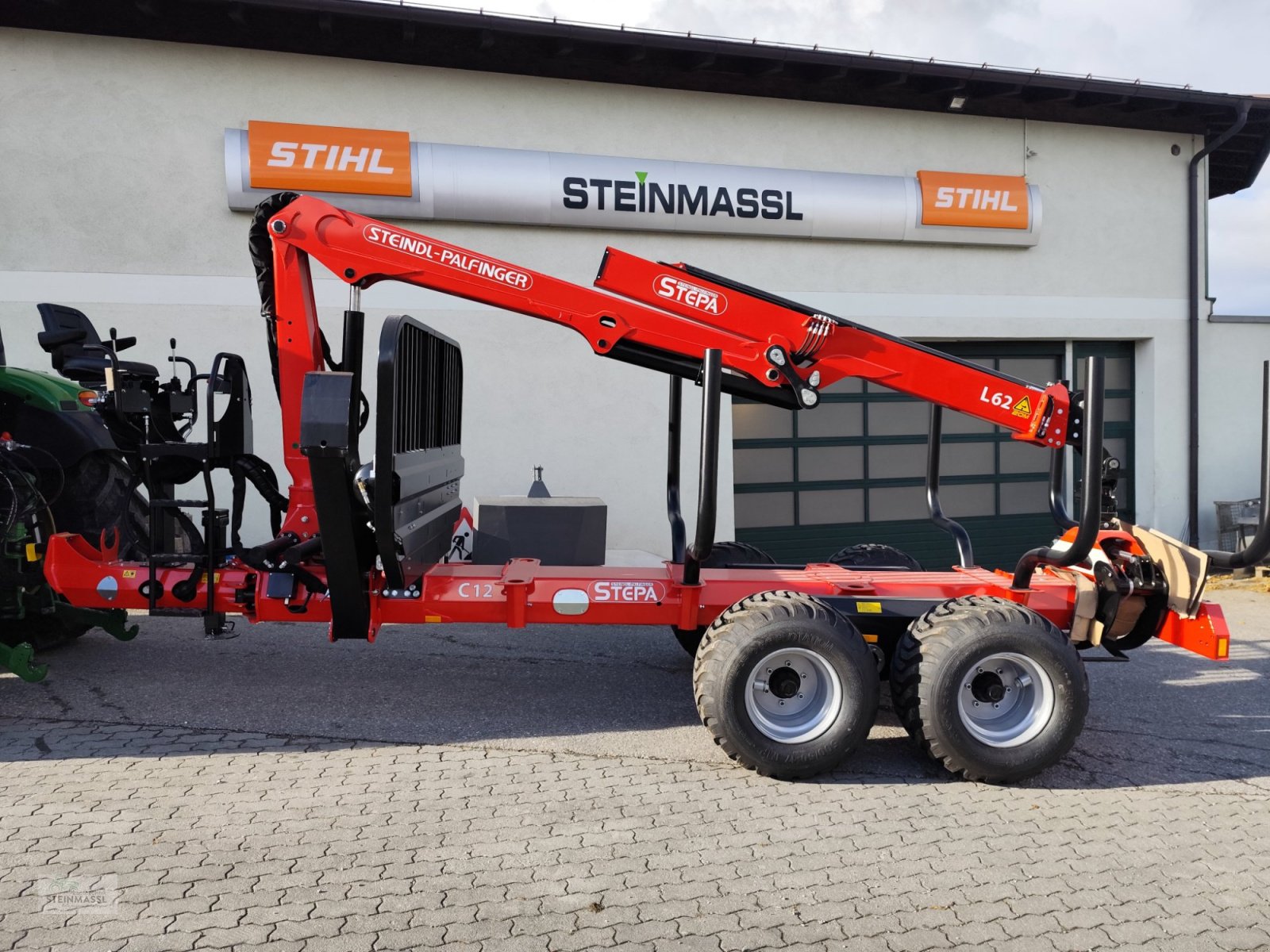 Rückewagen & Rückeanhänger Türe ait Stepa C12, Neumaschine içinde Petting (resim 1)