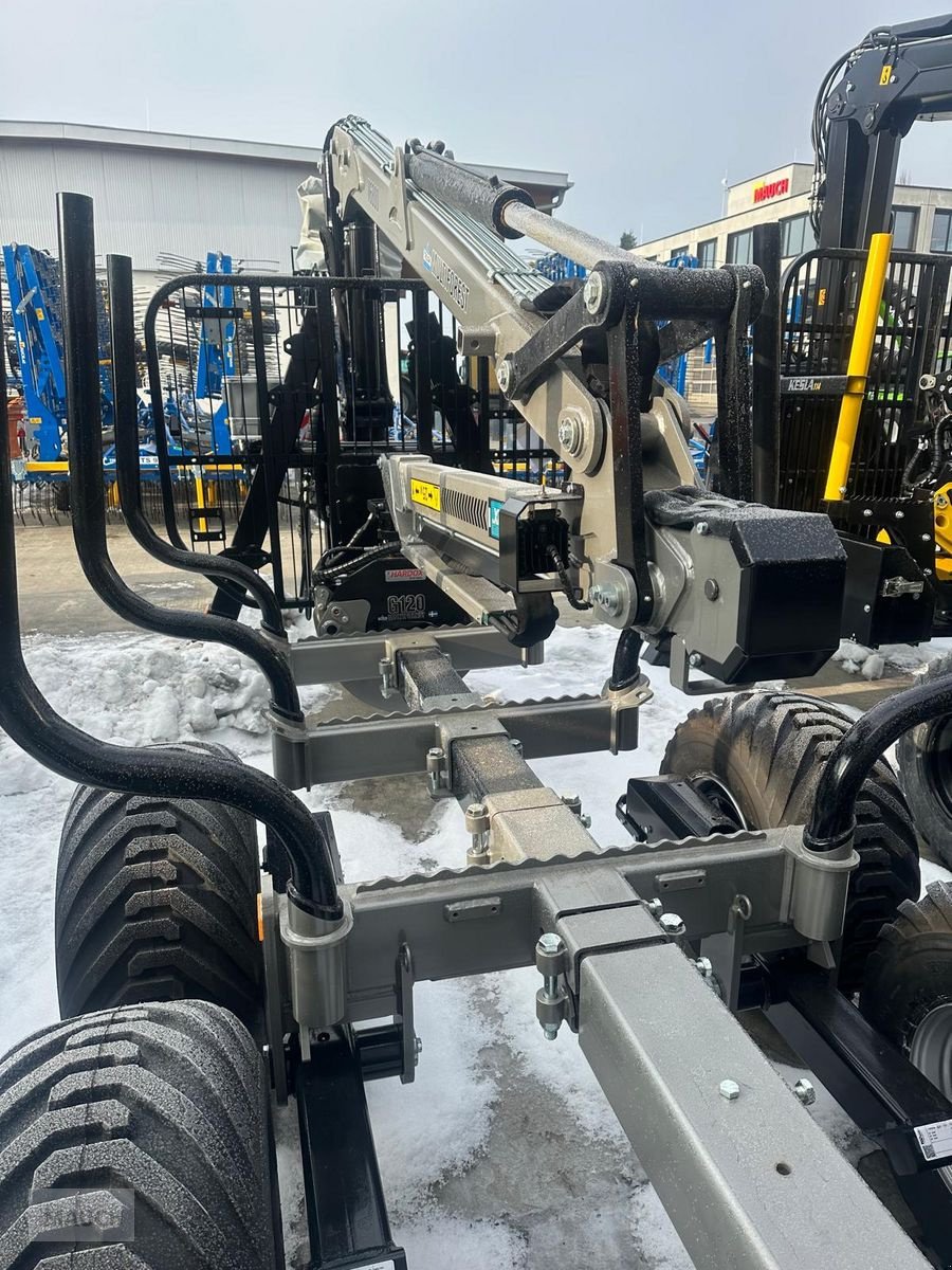 Rückewagen & Rückeanhänger of the type Trejon MF 950 mit V6500, Neumaschine in Burgkirchen (Picture 4)