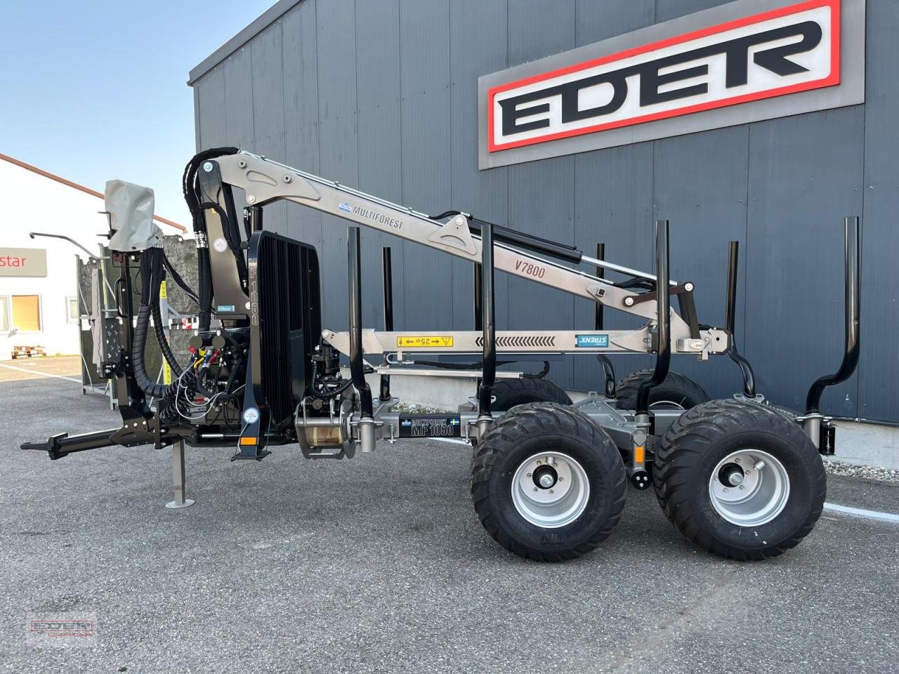 Rückewagen & Rückeanhänger des Typs Trejon Multiforest MF 1050 V7800, Neumaschine in Tuntenhausen (Bild 4)