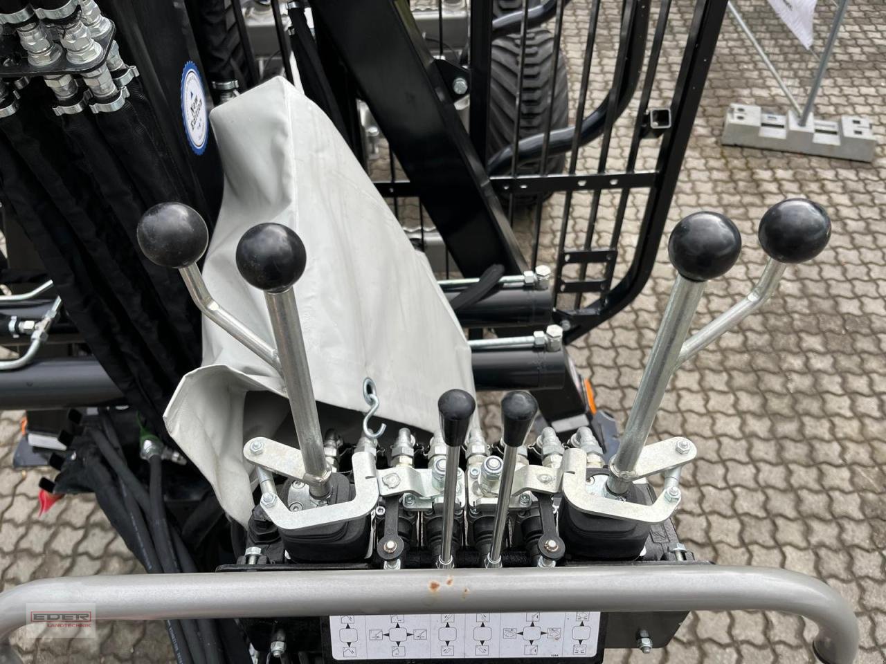 Rückewagen & Rückeanhänger Türe ait Trejon Multiforest MF950 V6500, Neumaschine içinde Tuntenhausen (resim 6)