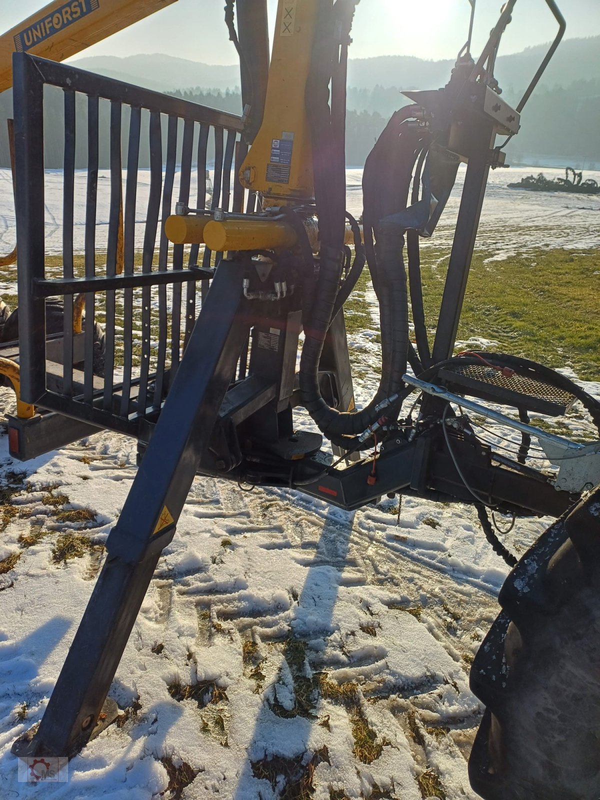 Rückewagen & Rückeanhänger of the type Uniforst 8to Rückewagen 6,30m Kran Auflaufbremse Hydraulische Bremse, Gebrauchtmaschine in Tiefenbach (Picture 3)