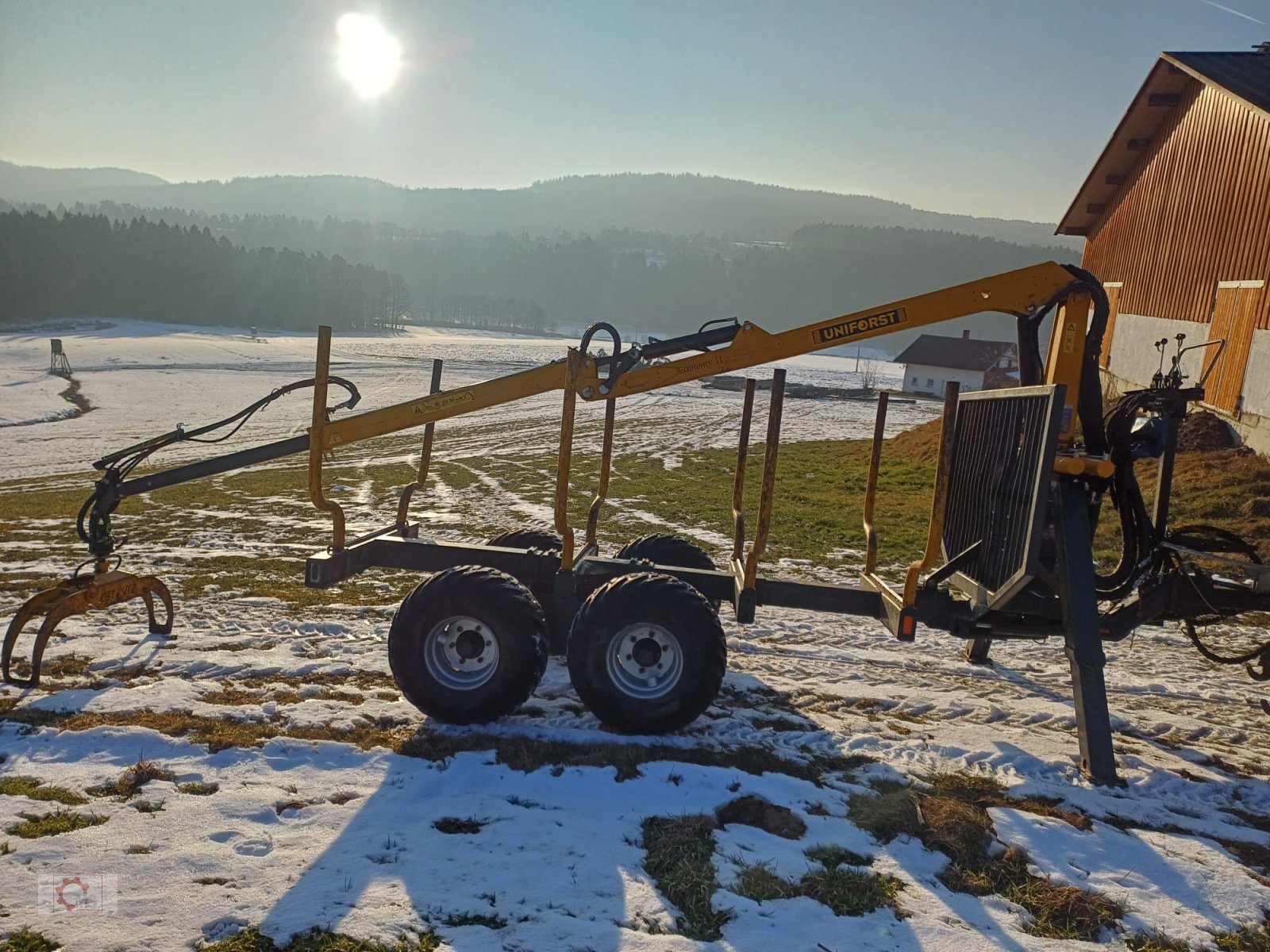 Rückewagen & Rückeanhänger of the type Uniforst 8to Rückewagen 6,30m Kran Auflaufbremse Hydraulische Bremse, Gebrauchtmaschine in Tiefenbach (Picture 5)