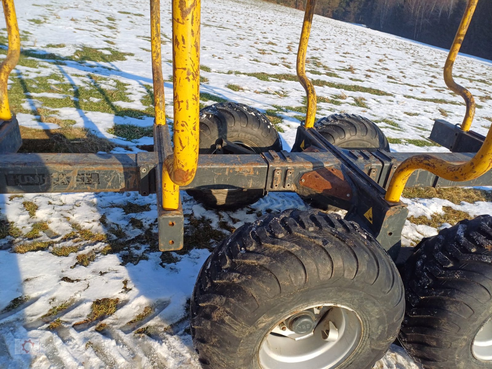 Rückewagen & Rückeanhänger of the type Uniforst 8to Rückewagen 6,30m Kran Auflaufbremse Hydraulische Bremse, Gebrauchtmaschine in Tiefenbach (Picture 9)