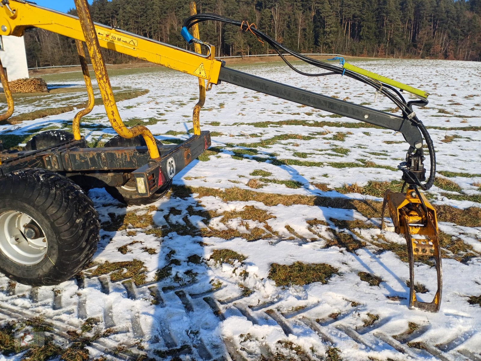 Rückewagen & Rückeanhänger of the type Uniforst 8to Rückewagen 6,30m Kran Auflaufbremse Hydraulische Bremse, Gebrauchtmaschine in Tiefenbach (Picture 12)