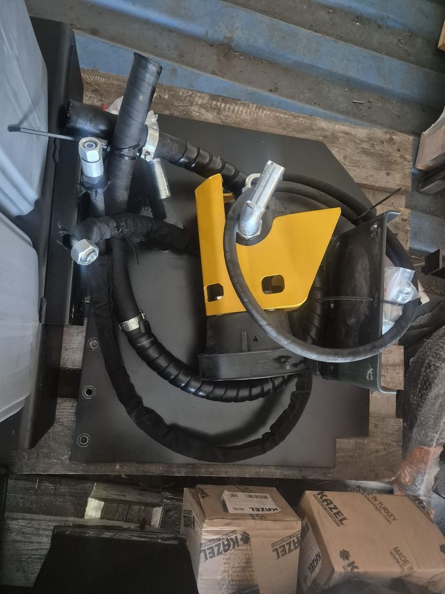 Rückewagen & Rückeanhänger от тип Uniforst Eigenölversorgung für Rückewagen, Neumaschine в NATTERNBACH (Снимка 11)