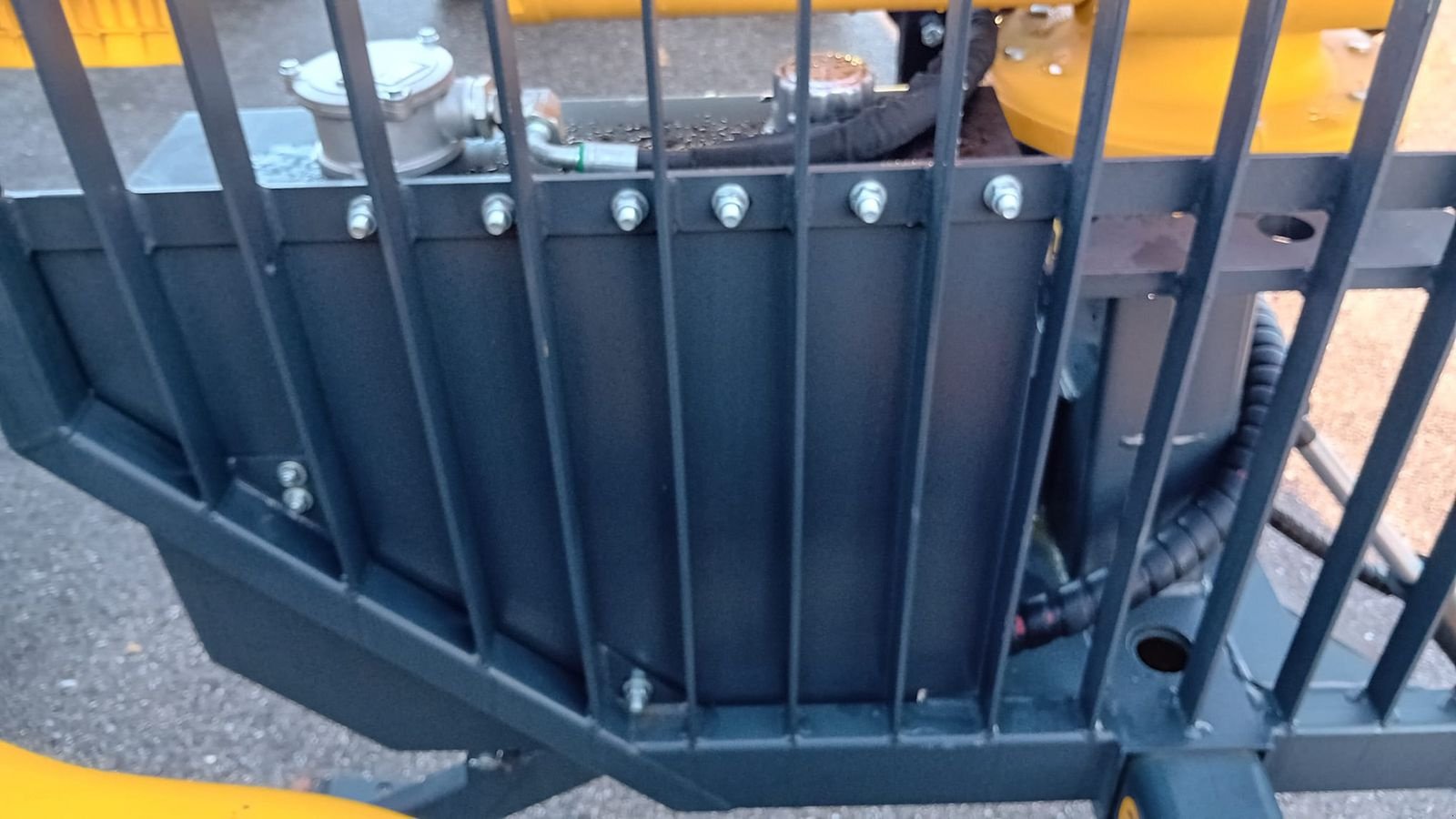 Rückewagen & Rückeanhänger от тип Uniforst Eigenölversorgung für Rückewagen, Neumaschine в NATTERNBACH (Снимка 2)