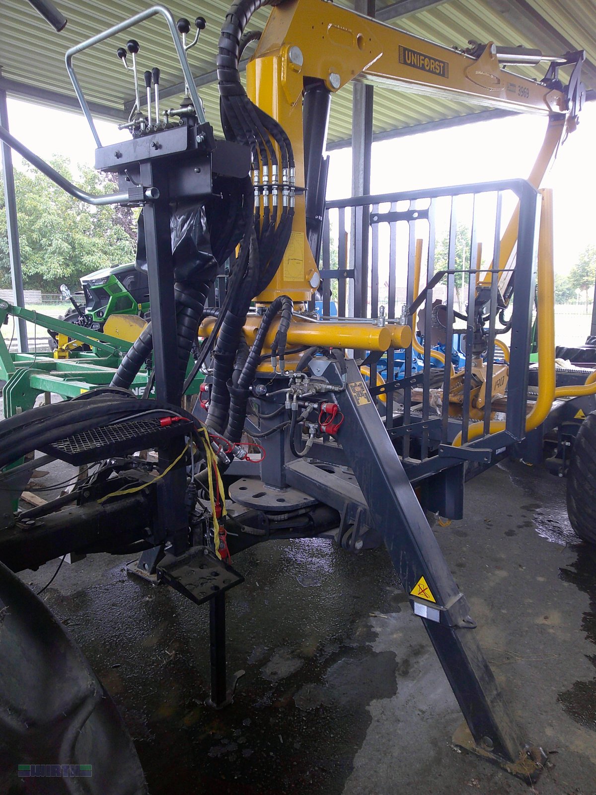 Rückewagen & Rückeanhänger Türe ait Uniforst Rückewagen 11,3 t mit Dreipunktkran 6,9 m  "Vorführgerät", Gebrauchtmaschine içinde Buchdorf (resim 3)