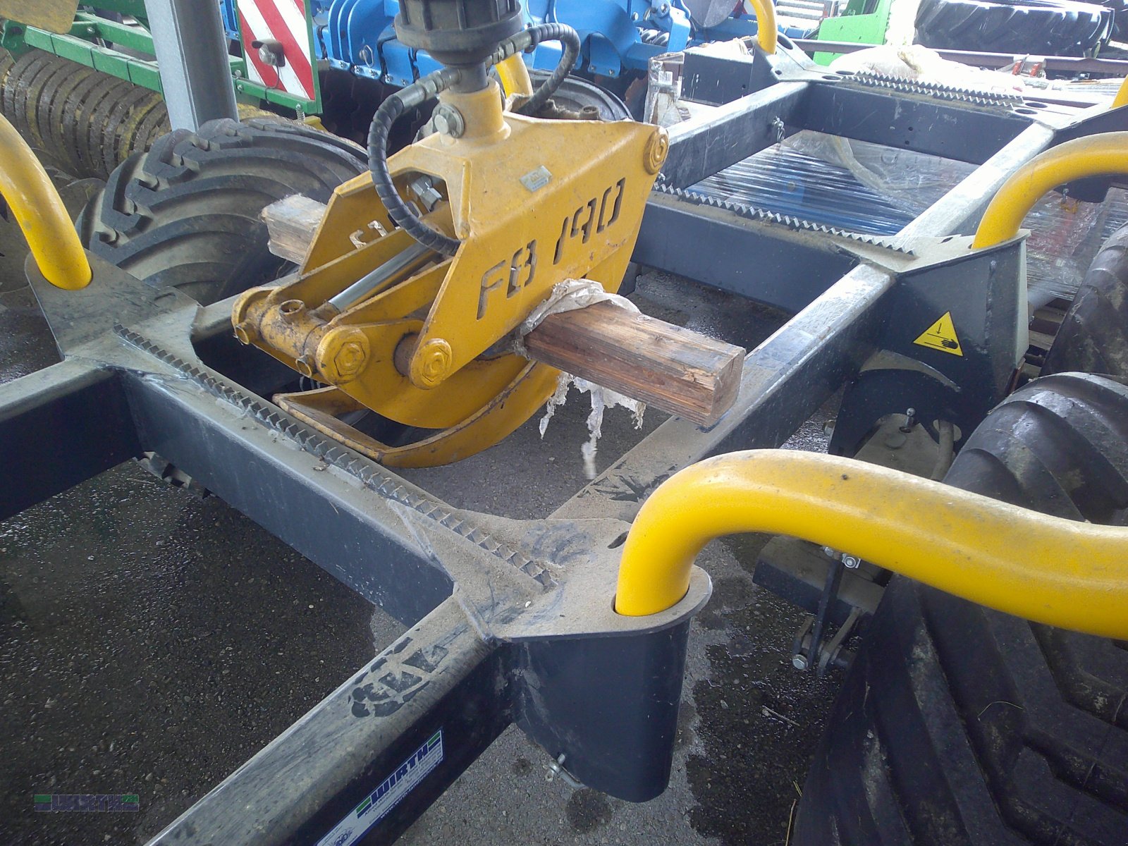 Rückewagen & Rückeanhänger Türe ait Uniforst Rückewagen 11,3 t mit Dreipunktkran 6,9 m  "Vorführgerät", Gebrauchtmaschine içinde Buchdorf (resim 7)