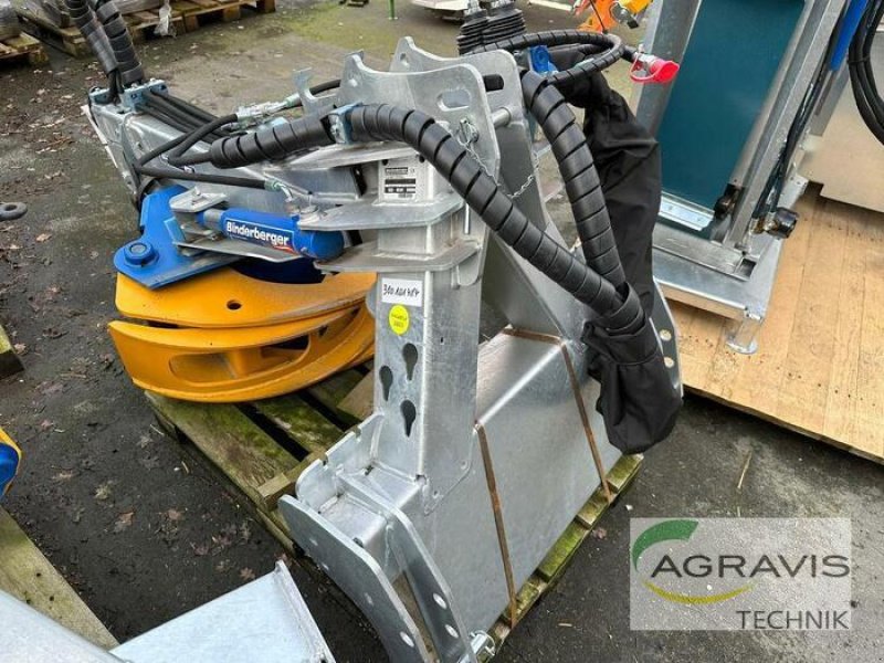 Rückezug des Typs Binderberger RZ 1600 PLUS, Neumaschine in Lage (Bild 1)