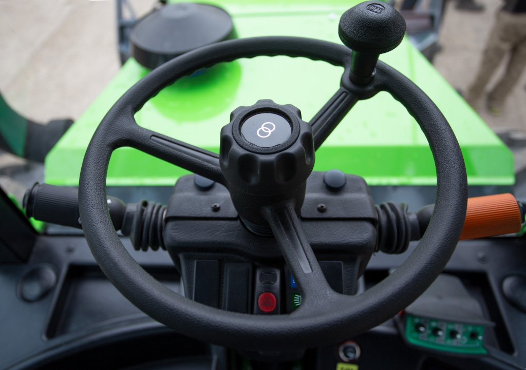 Rückezug des Typs EQUUS Maschinist gesucht, Neumaschine in Nittenau (Bild 2)