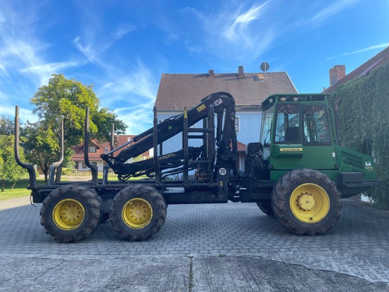Rückezug des Typs John Deere 1010 D, Gebrauchtmaschine in Hemau (Bild 1)