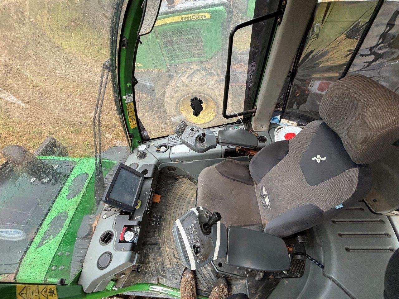 Rückezug του τύπου John Deere 1010 E, Gebrauchtmaschine σε Judenburg (Φωτογραφία 15)