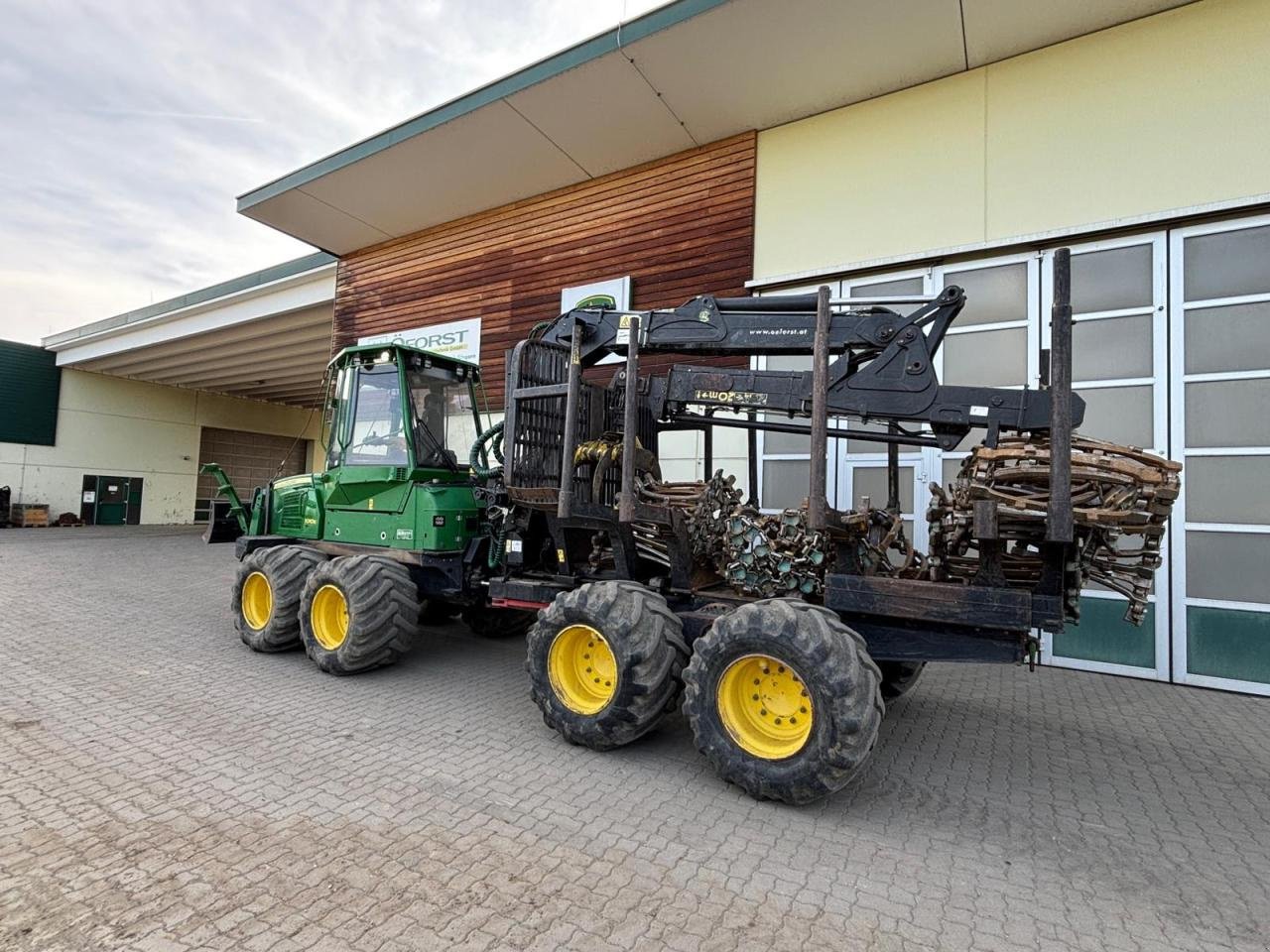 Rückezug от тип John Deere 1010 E, Gebrauchtmaschine в Judenburg (Снимка 2)