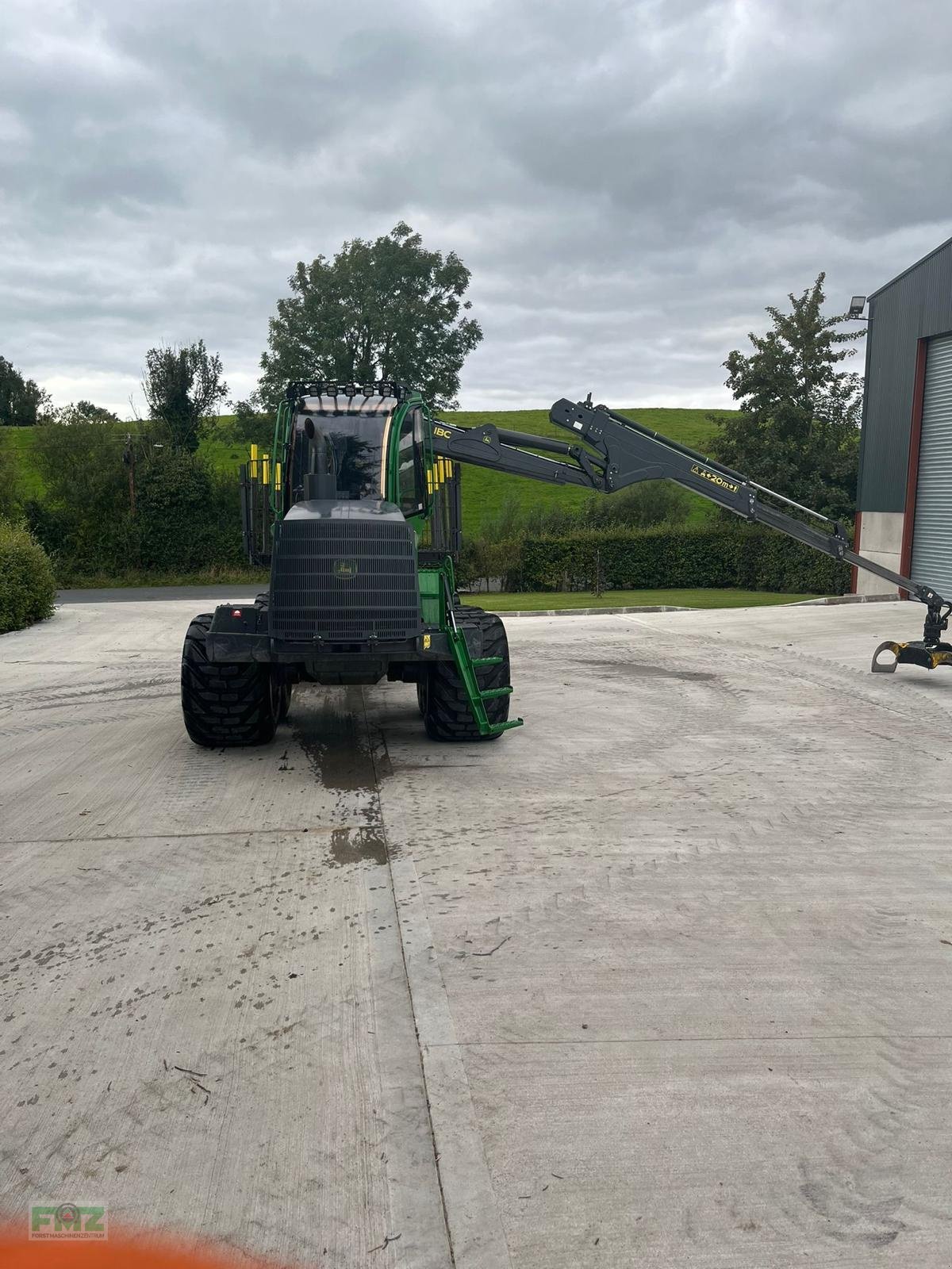 Rückezug of the type John Deere 1510 G, Gebrauchtmaschine in Leinburg (Picture 8)