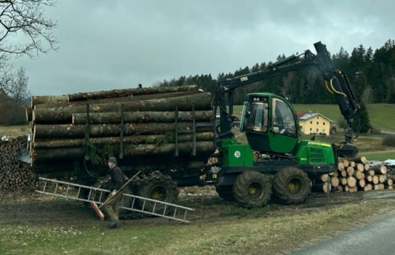 Rückezug a típus John Deere 810 e Forwarder 1110, Gebrauchtmaschine ekkor: Böbrach (Kép 1)