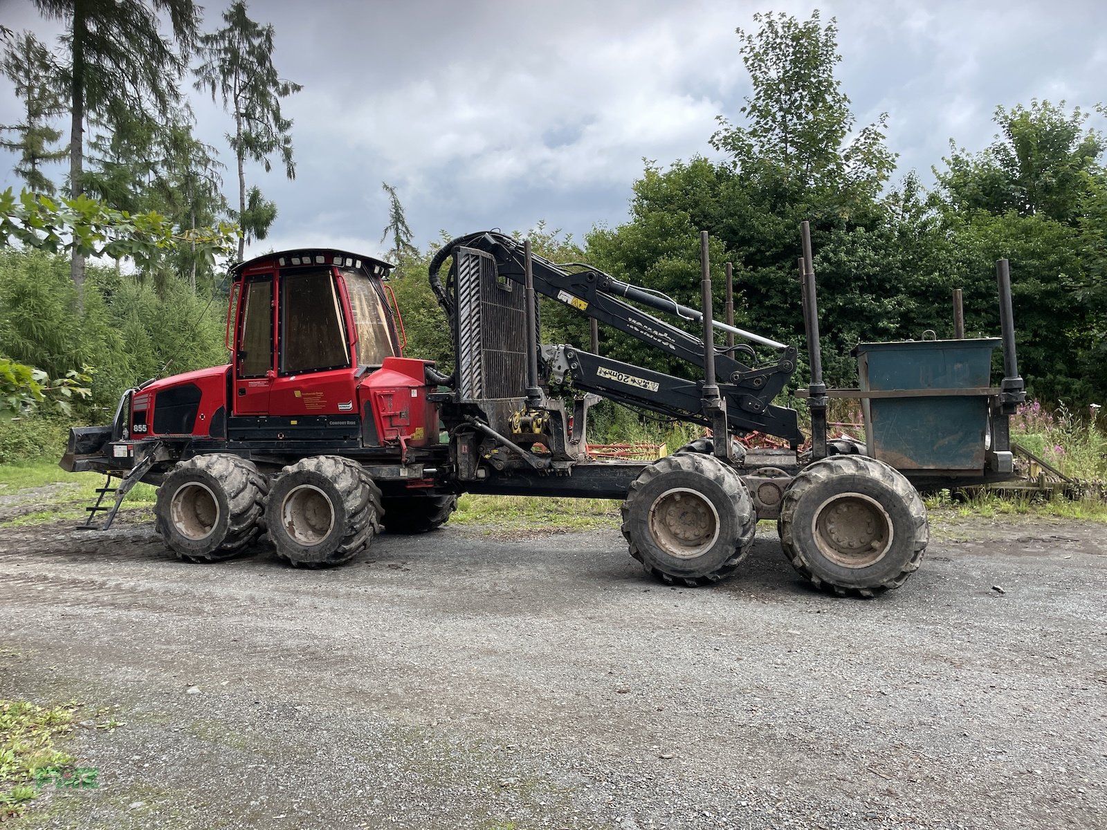 Rückezug of the type Komatsu 855, Gebrauchtmaschine in Leinburg (Picture 3)
