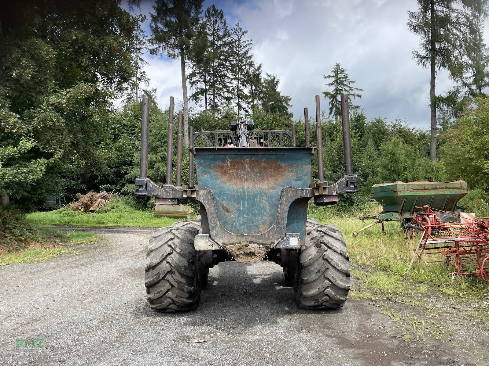 Rückezug of the type Komatsu 855, Gebrauchtmaschine in Leinburg (Picture 5)
