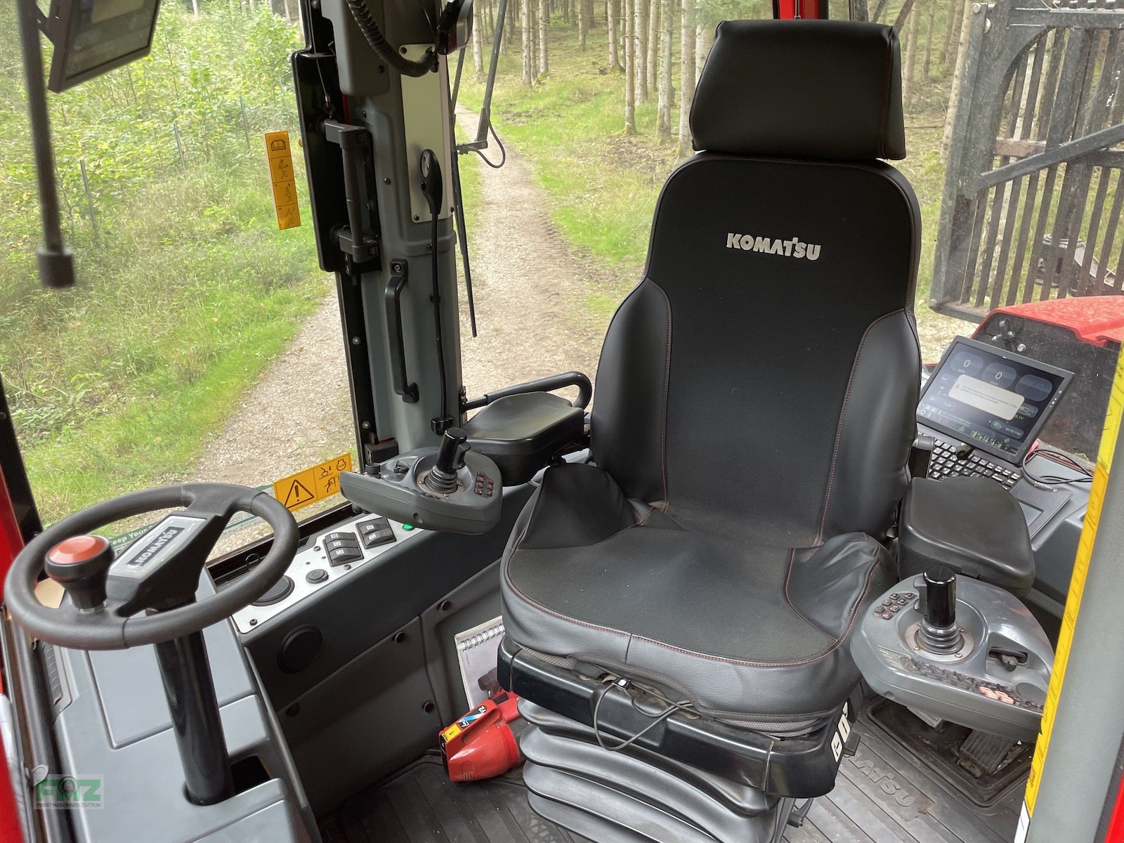 Rückezug tip Komatsu 855, Gebrauchtmaschine in Leinburg (Poză 8)