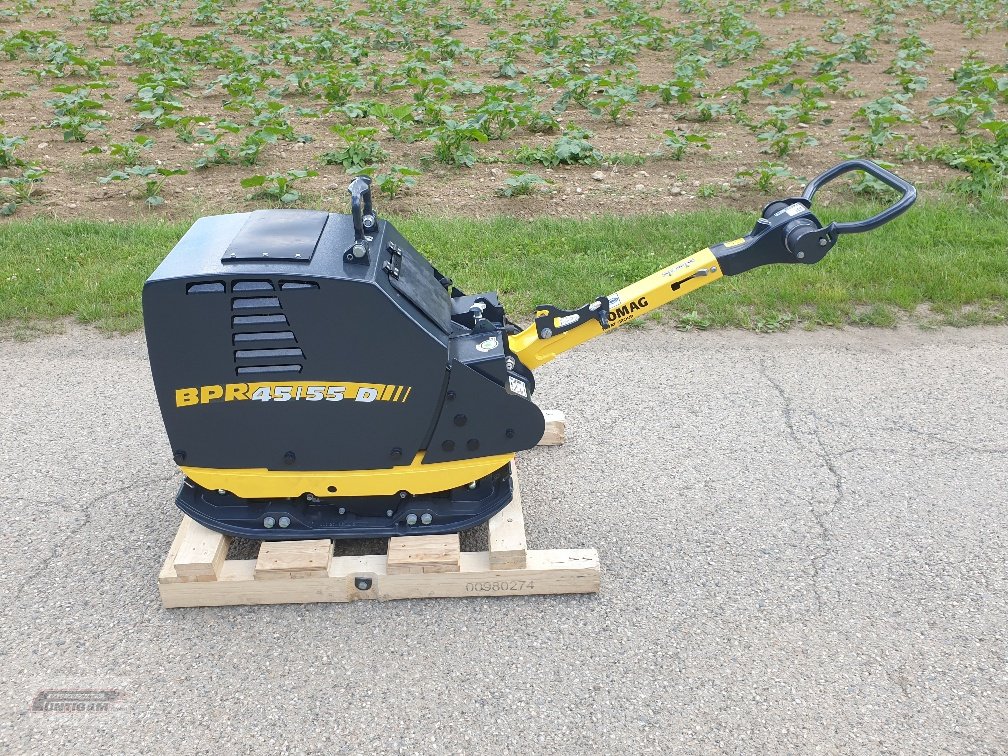 Rüttelplatte des Typs Bomag BPR 45/55 D, Gebrauchtmaschine in Deutsch - Goritz (Bild 1)