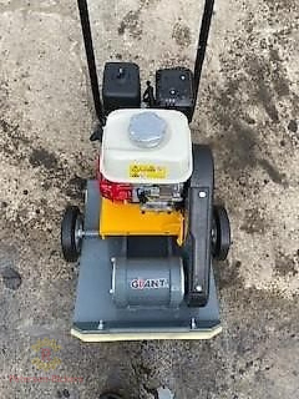 Rüttelplatte типа GiANT GP1345G, Neumaschine в Sterdebüll (Фотография 2)