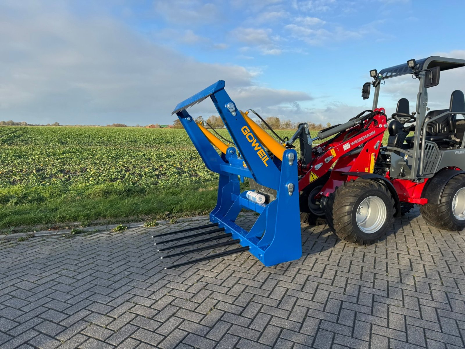 Rundballengabel του τύπου Göweil RBS, Neumaschine σε Dornum - Nesse (Φωτογραφία 3)