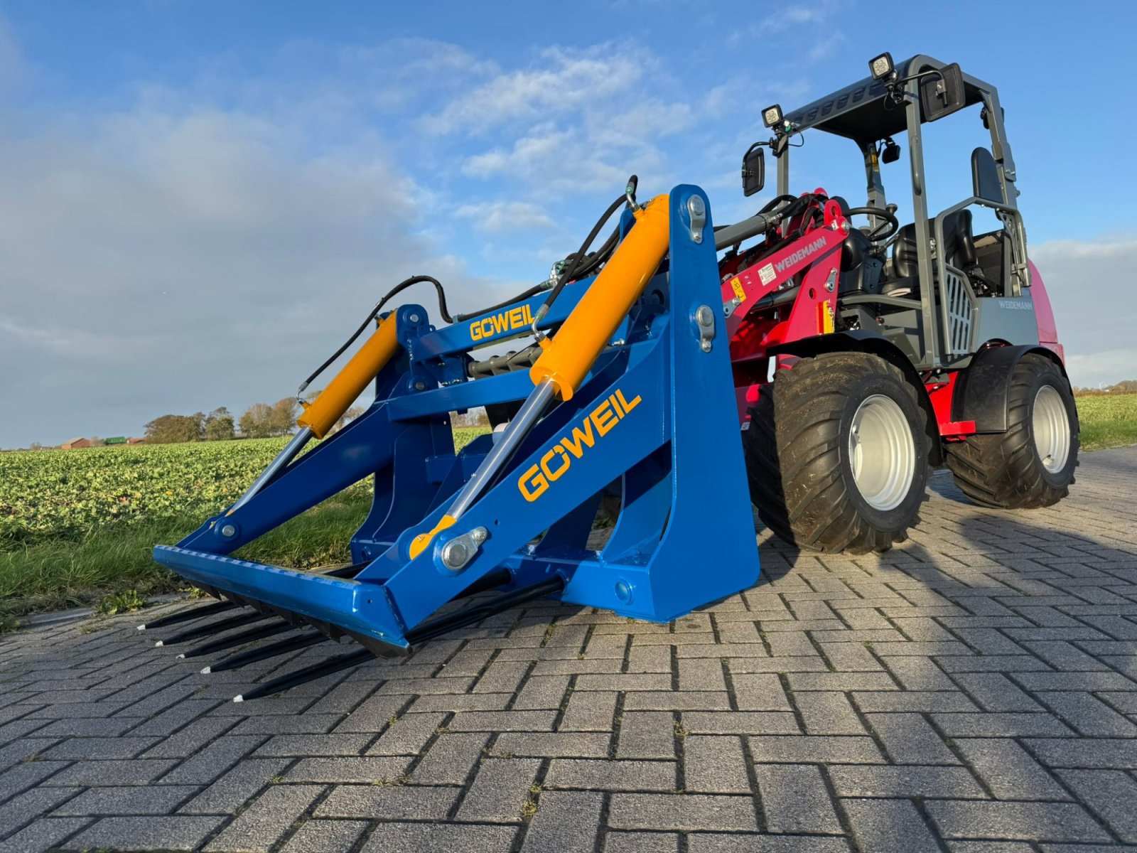 Rundballengabel του τύπου Göweil RBS, Neumaschine σε Dornum - Nesse (Φωτογραφία 10)