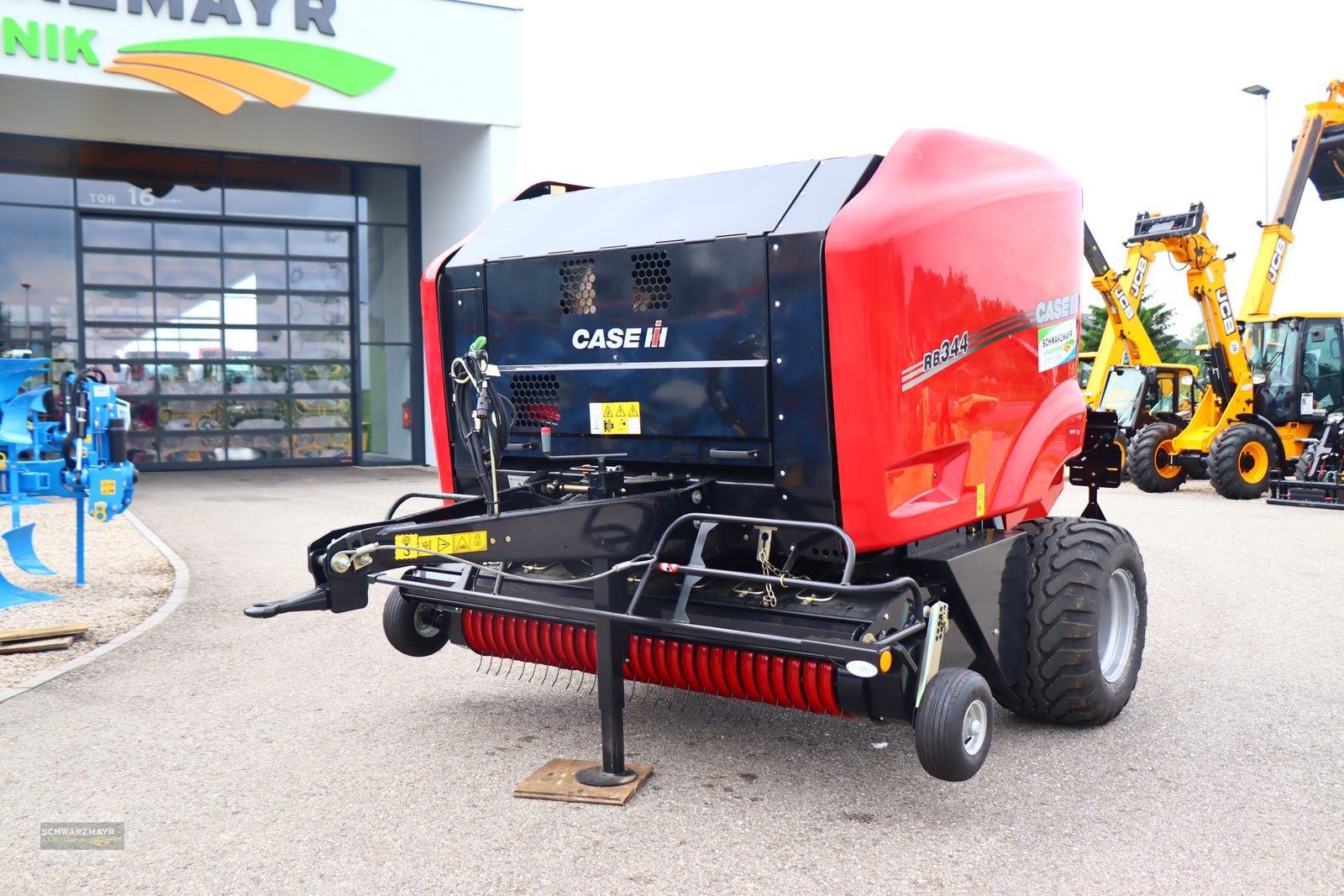 Rundballenpresse van het type Case IH RB 344 RC Rundballenpresse, Neumaschine in Gampern (Foto 2)