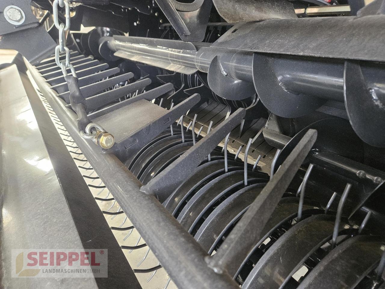 Rundballenpresse Türe ait Case IH RB 455 VC, Neumaschine içinde Groß-Umstadt (resim 5)