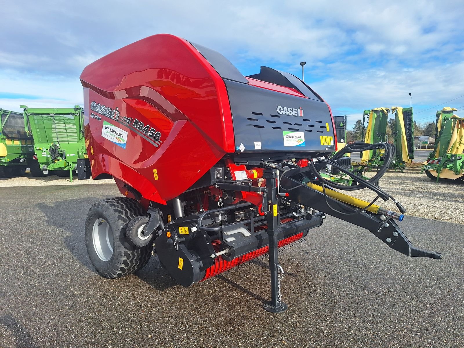 Rundballenpresse del tipo Case IH RB 456 HD Pro Cutter, Neumaschine In Schlitters (Immagine 4)