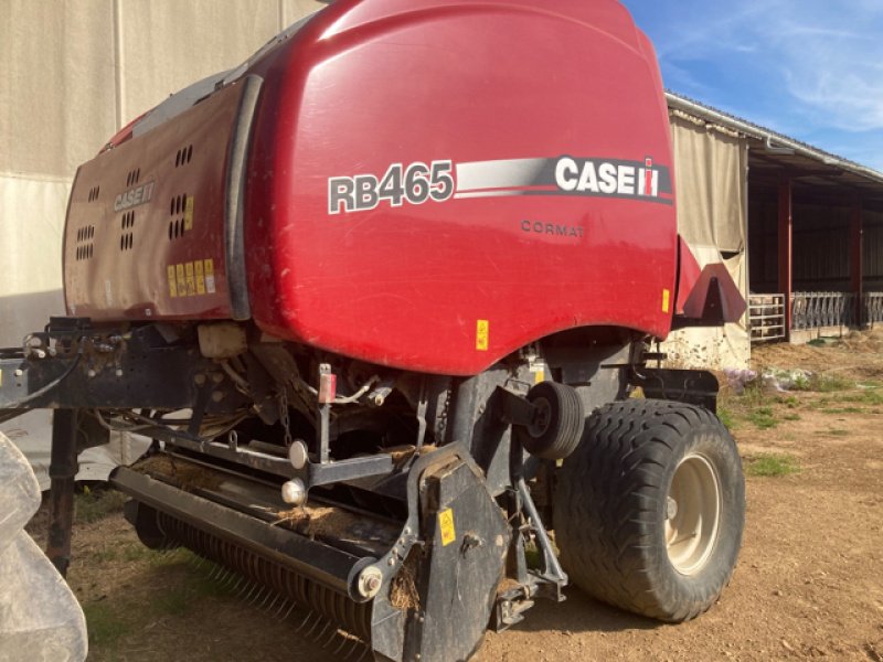 Rundballenpresse of the type Case IH RB 465 ROTOR CUTTER, Gebrauchtmaschine in PUSEY (Picture 1)