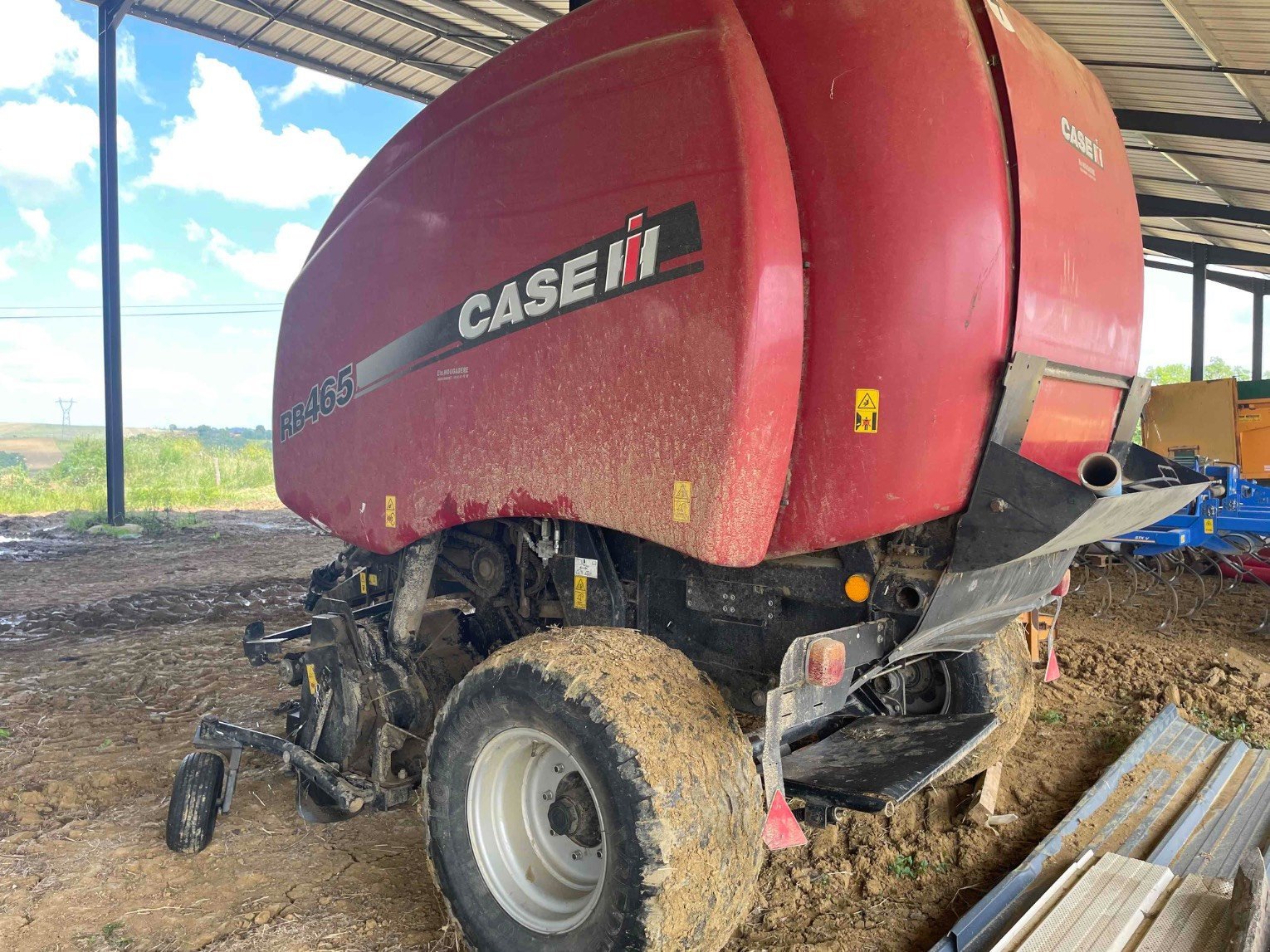 Rundballenpresse типа Case IH RB 465, Gebrauchtmaschine в ORLEIX (Фотография 4)