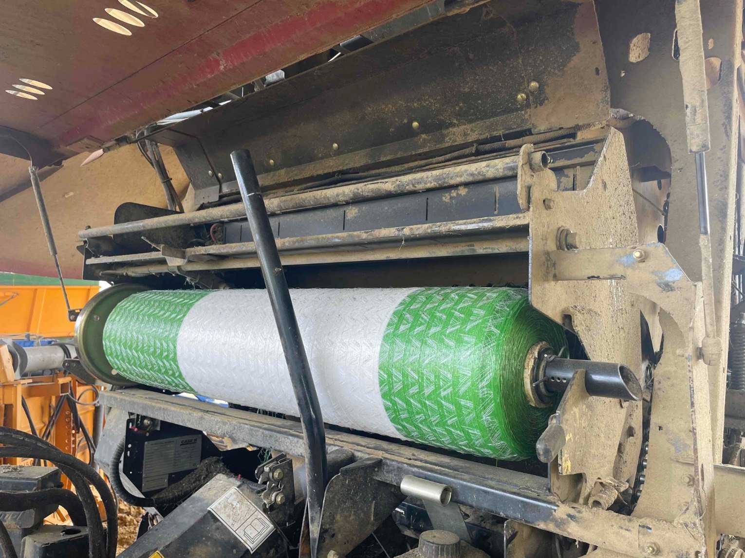 Rundballenpresse za tip Case IH RB 465, Gebrauchtmaschine u ORLEIX (Slika 4)