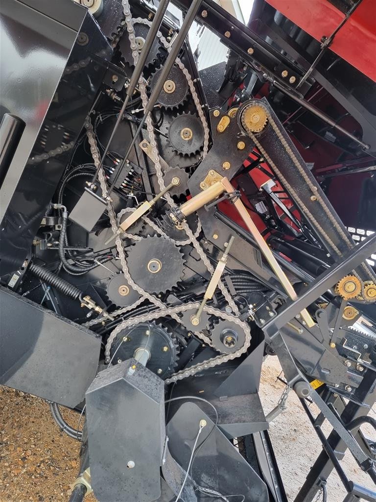 Rundballenpresse of the type Case IH RB 545 silage pack, Gebrauchtmaschine in Spøttrup (Picture 16)