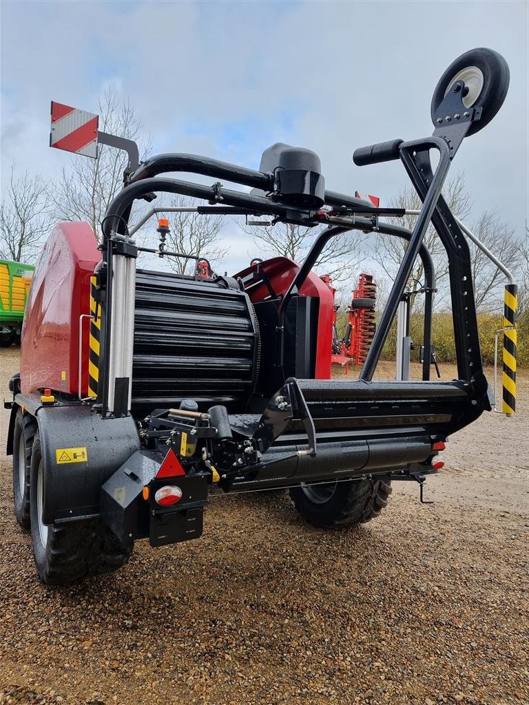 Rundballenpresse des Typs Case IH RB 545 silage pack, Gebrauchtmaschine in Spøttrup (Bild 6)