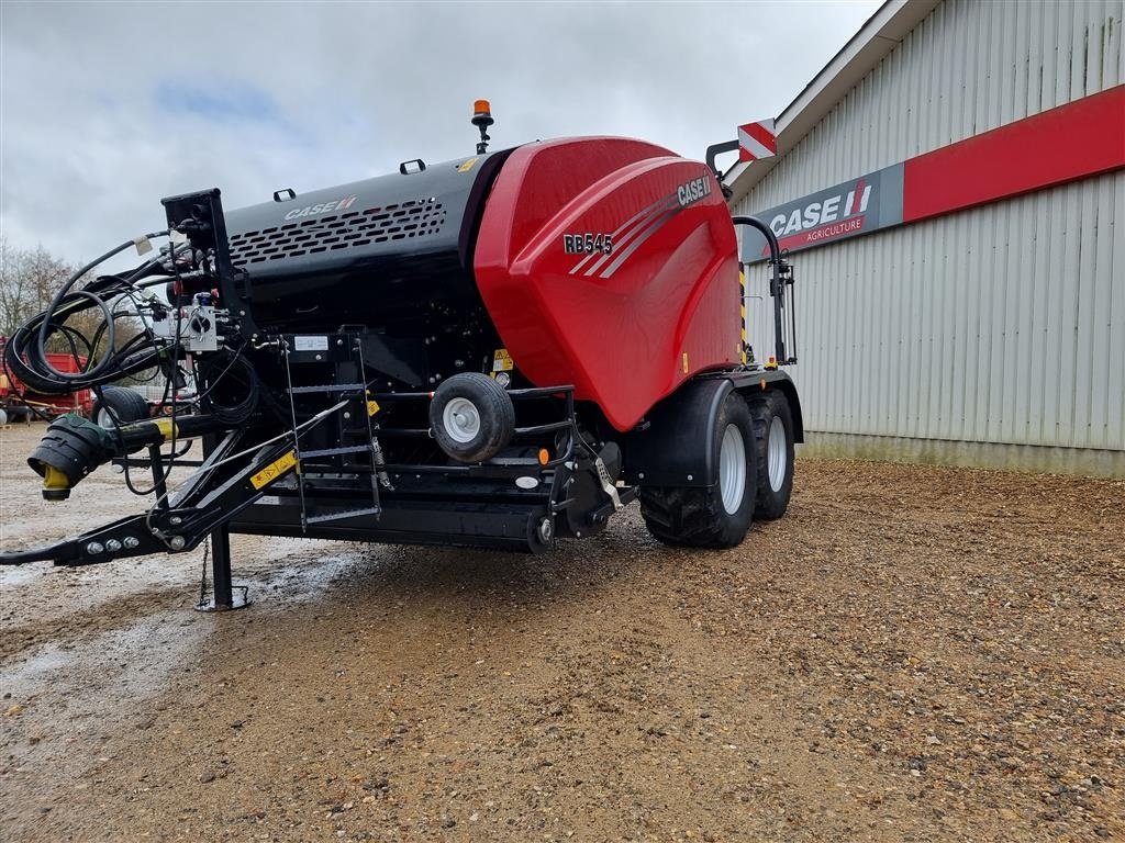 Rundballenpresse of the type Case IH RB 545 silage pack, Gebrauchtmaschine in Spøttrup (Picture 4)