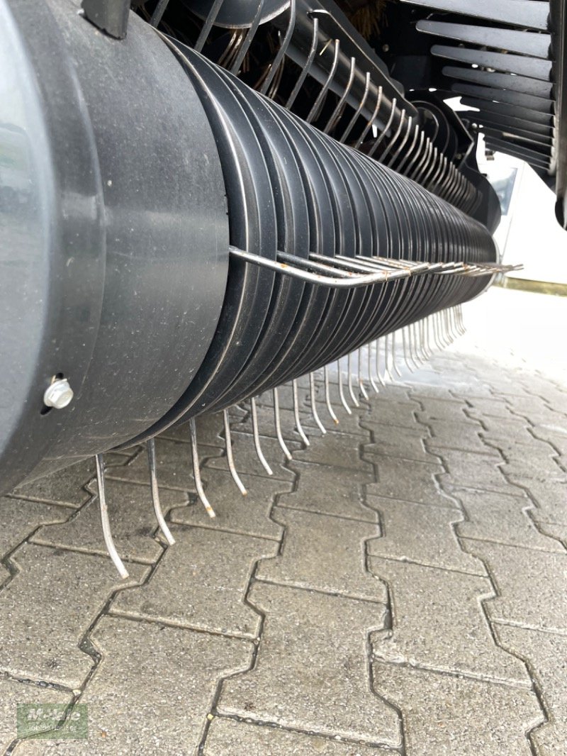 Rundballenpresse of the type Case RB 465 Isobus, Gebrauchtmaschine in Borgholzhausen (Picture 15)