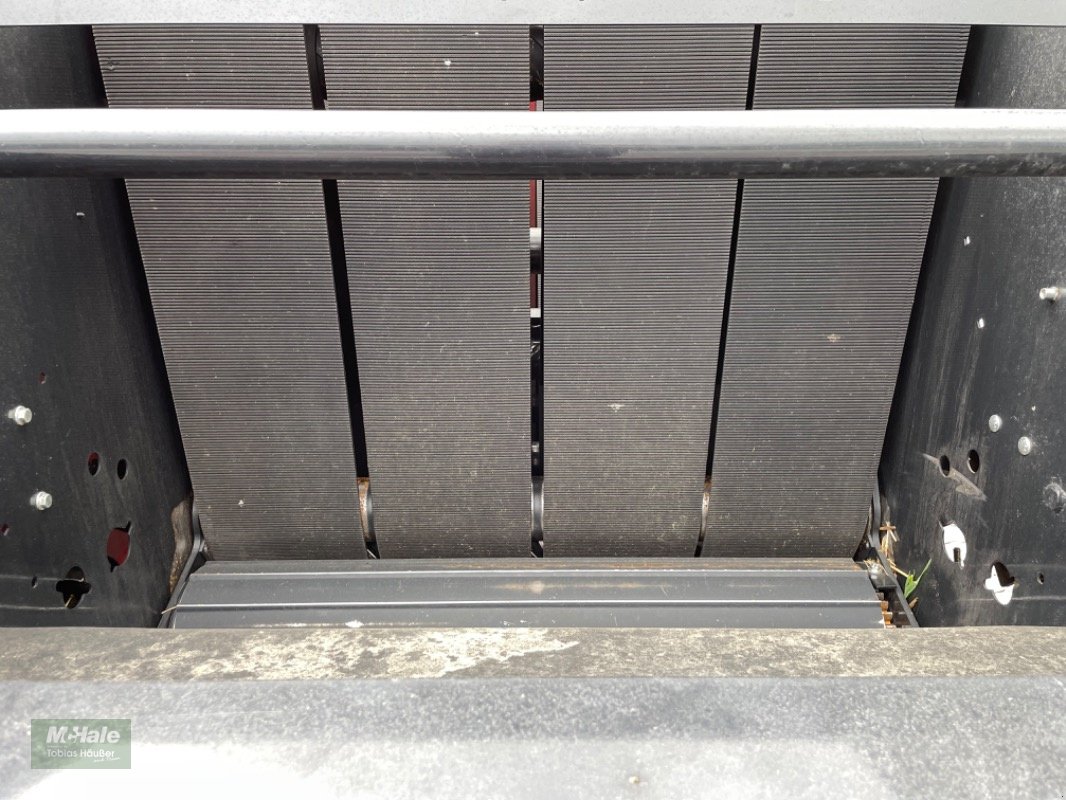 Rundballenpresse of the type Case RB 465 Isobus, Gebrauchtmaschine in Borgholzhausen (Picture 26)