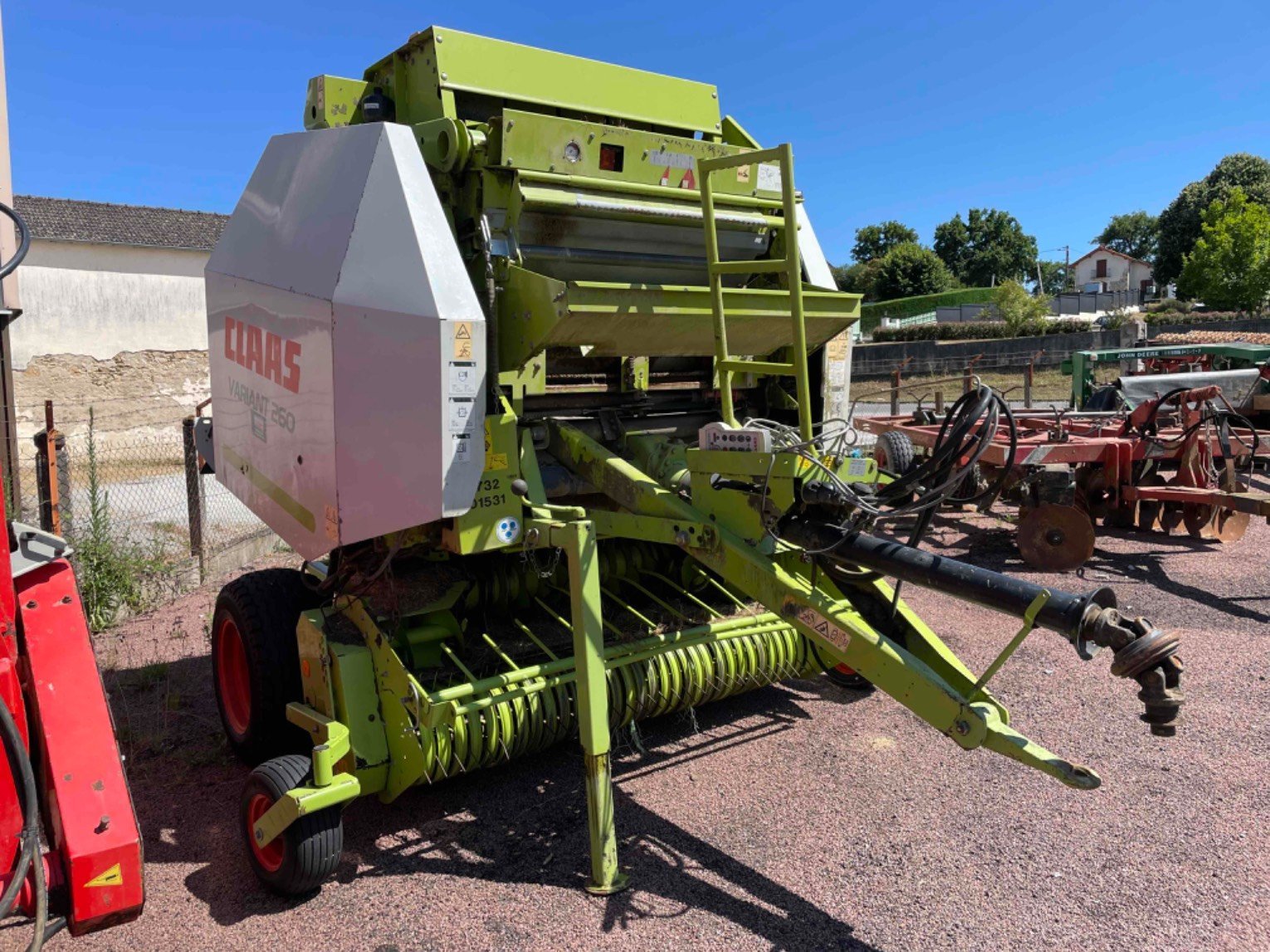 Rundballenpresse от тип CLAAS Presse à balles rondes VARIANT260 Claas, Gebrauchtmaschine в LA SOUTERRAINE (Снимка 4)