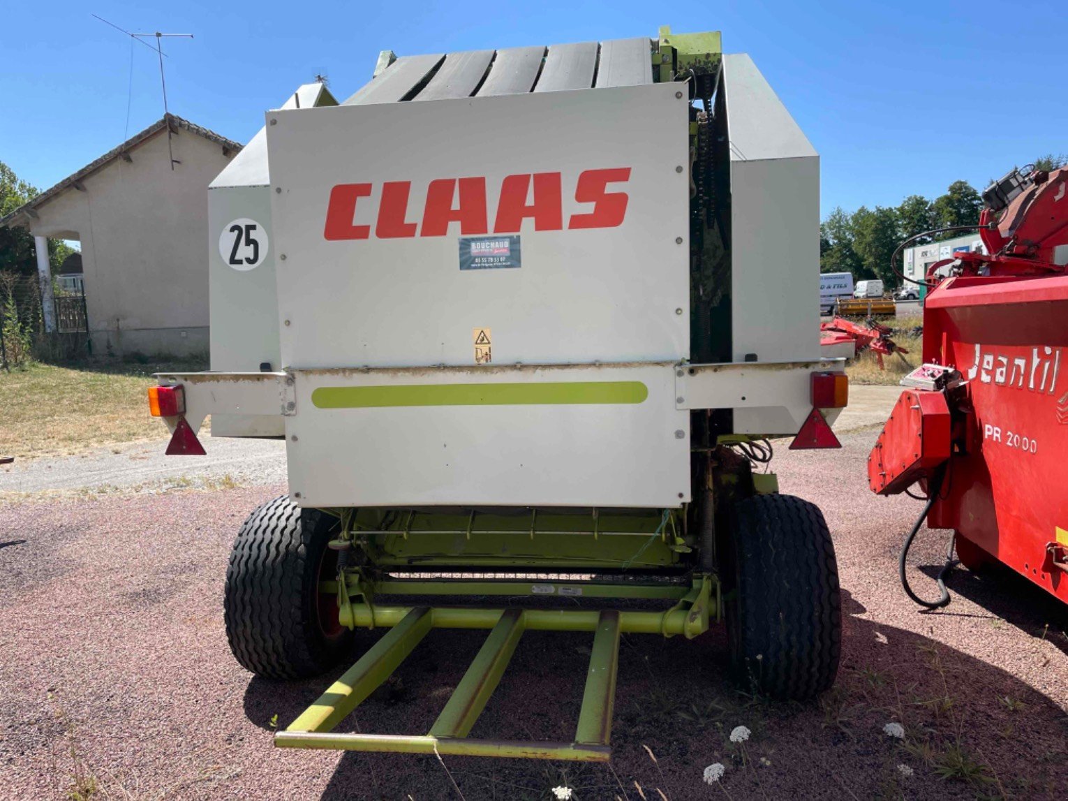 Rundballenpresse typu CLAAS Presse à balles rondes VARIANT260 Claas, Gebrauchtmaschine v LA SOUTERRAINE (Obrázek 5)