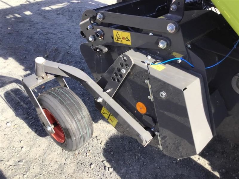 Rundballenpresse tip CLAAS PRESSE ROLLANT 520 RC, Gebrauchtmaschine in Plessa (Poză 22)