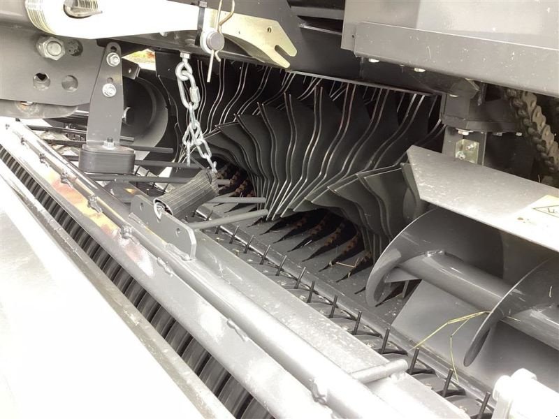 Rundballenpresse tip CLAAS PRESSE ROLLANT 520 RC, Gebrauchtmaschine in Plessa (Poză 21)