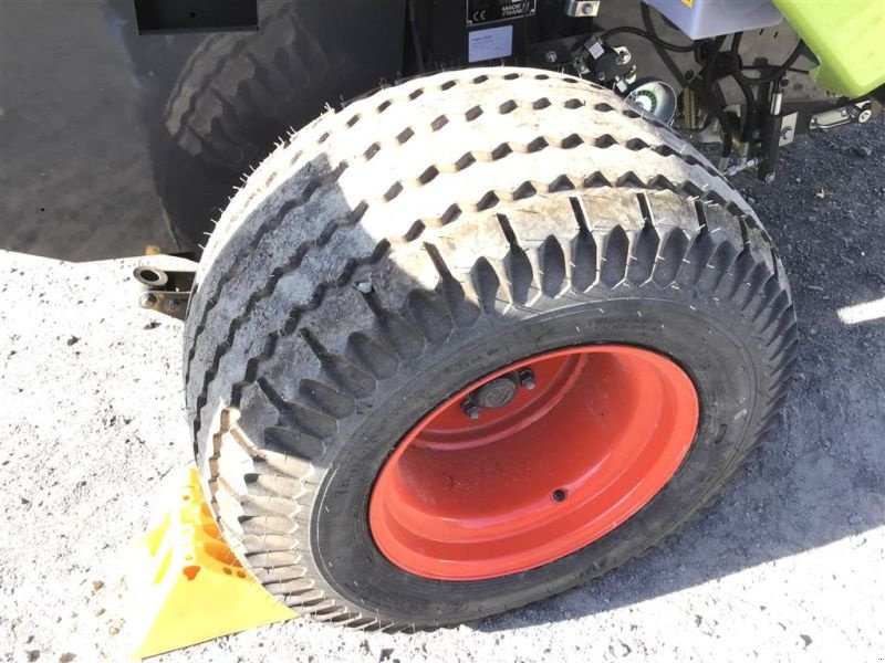 Rundballenpresse tip CLAAS PRESSE ROLLANT 520 RC, Gebrauchtmaschine in Plessa (Poză 28)