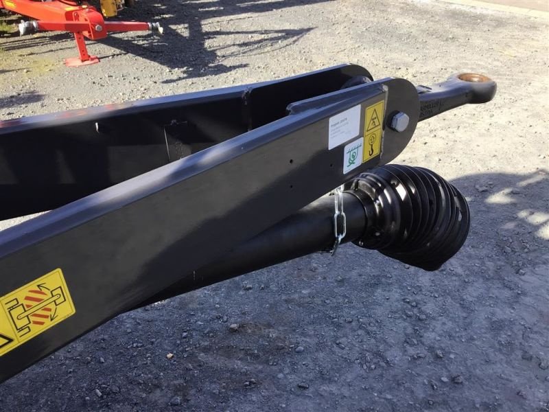 Rundballenpresse tip CLAAS PRESSE ROLLANT 520 RC, Gebrauchtmaschine in Plessa (Poză 17)