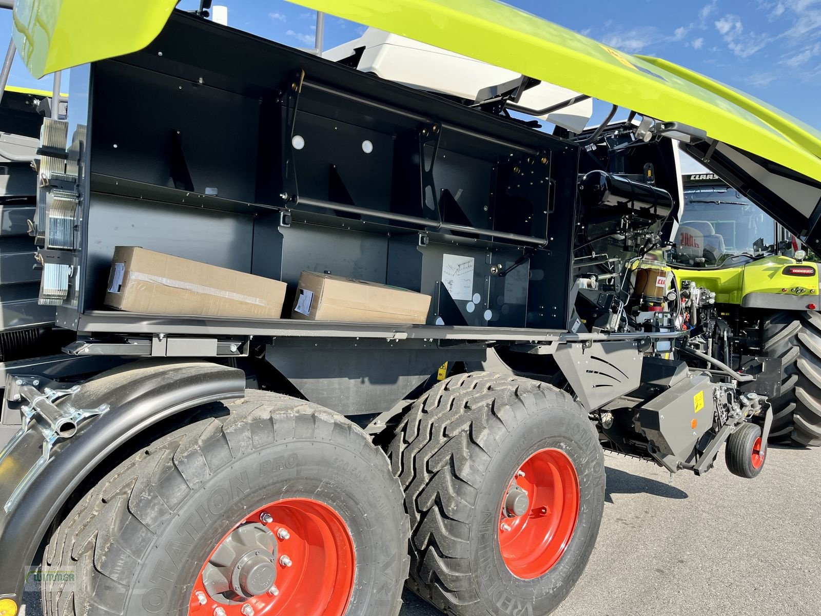 Rundballenpresse des Typs CLAAS QUADRANT 5200 FC - Quaderballenpresse, Neumaschine in Kematen (Bild 13)