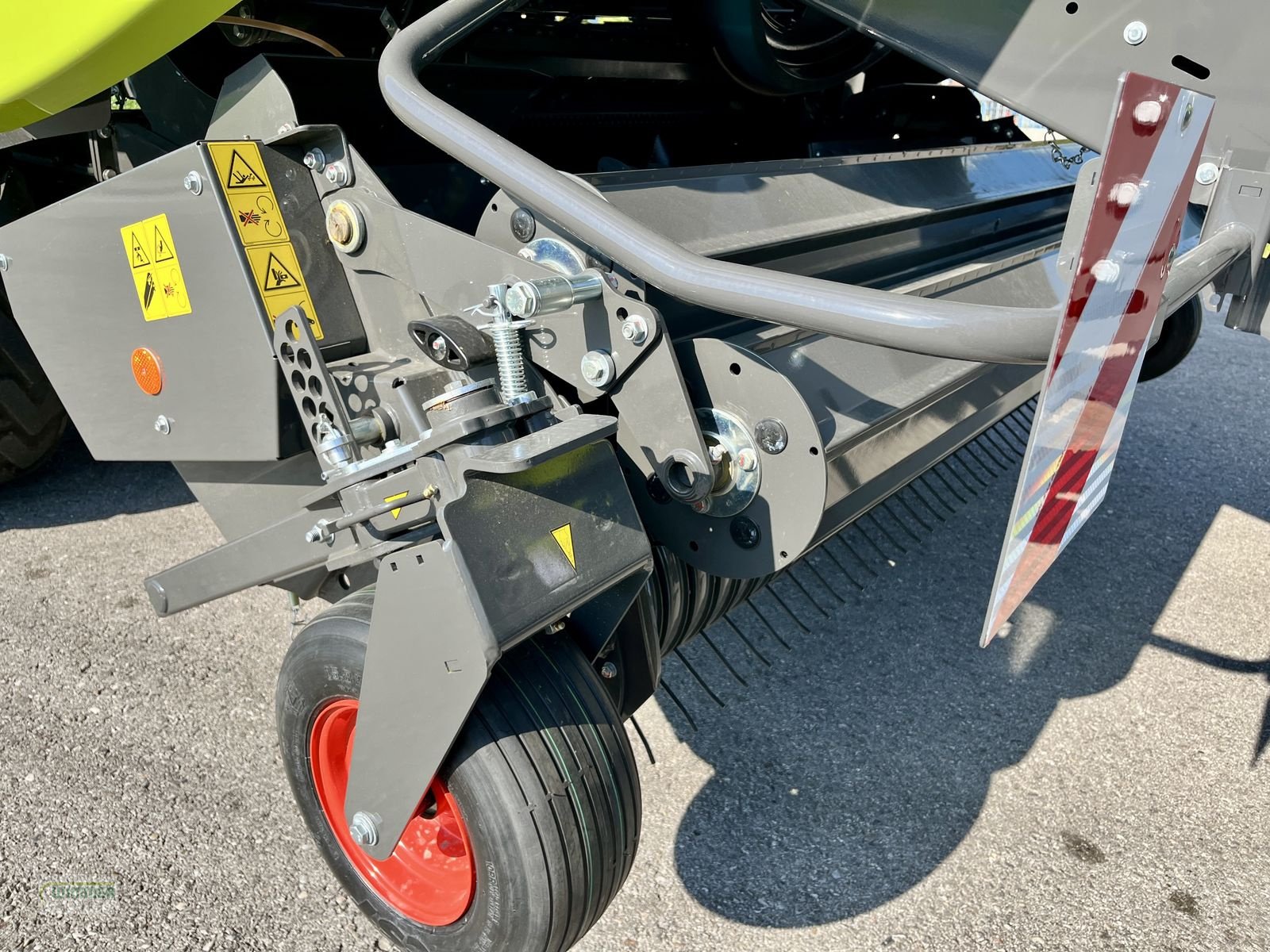 Rundballenpresse des Typs CLAAS QUADRANT 5200 FC - Quaderballenpresse, Neumaschine in Kematen (Bild 17)